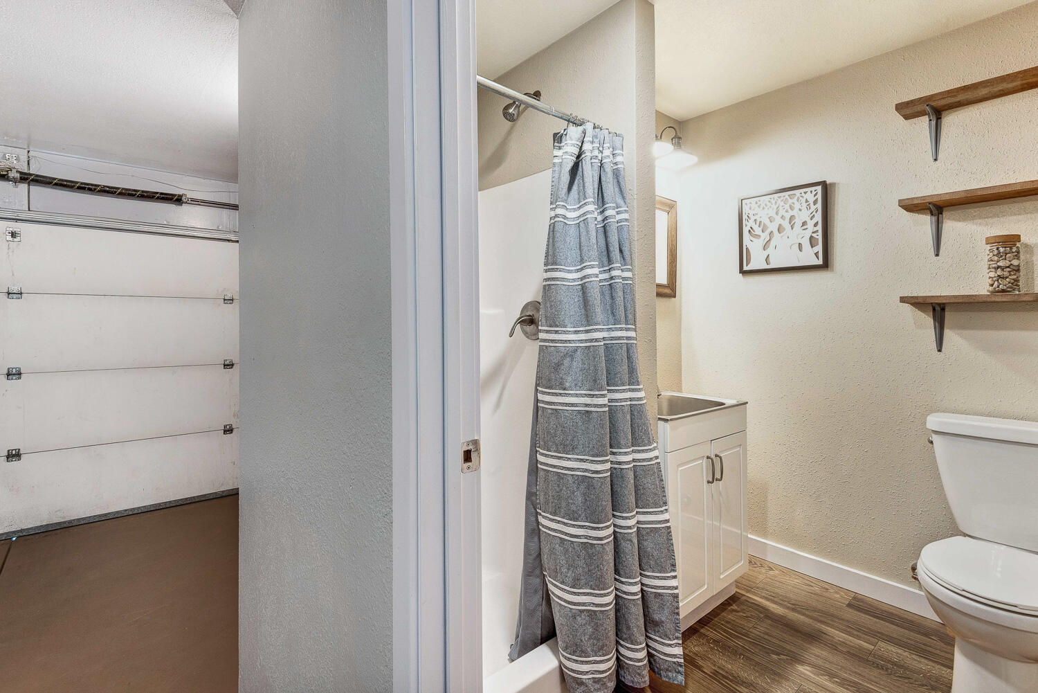 Deer Pointe Village - Residential