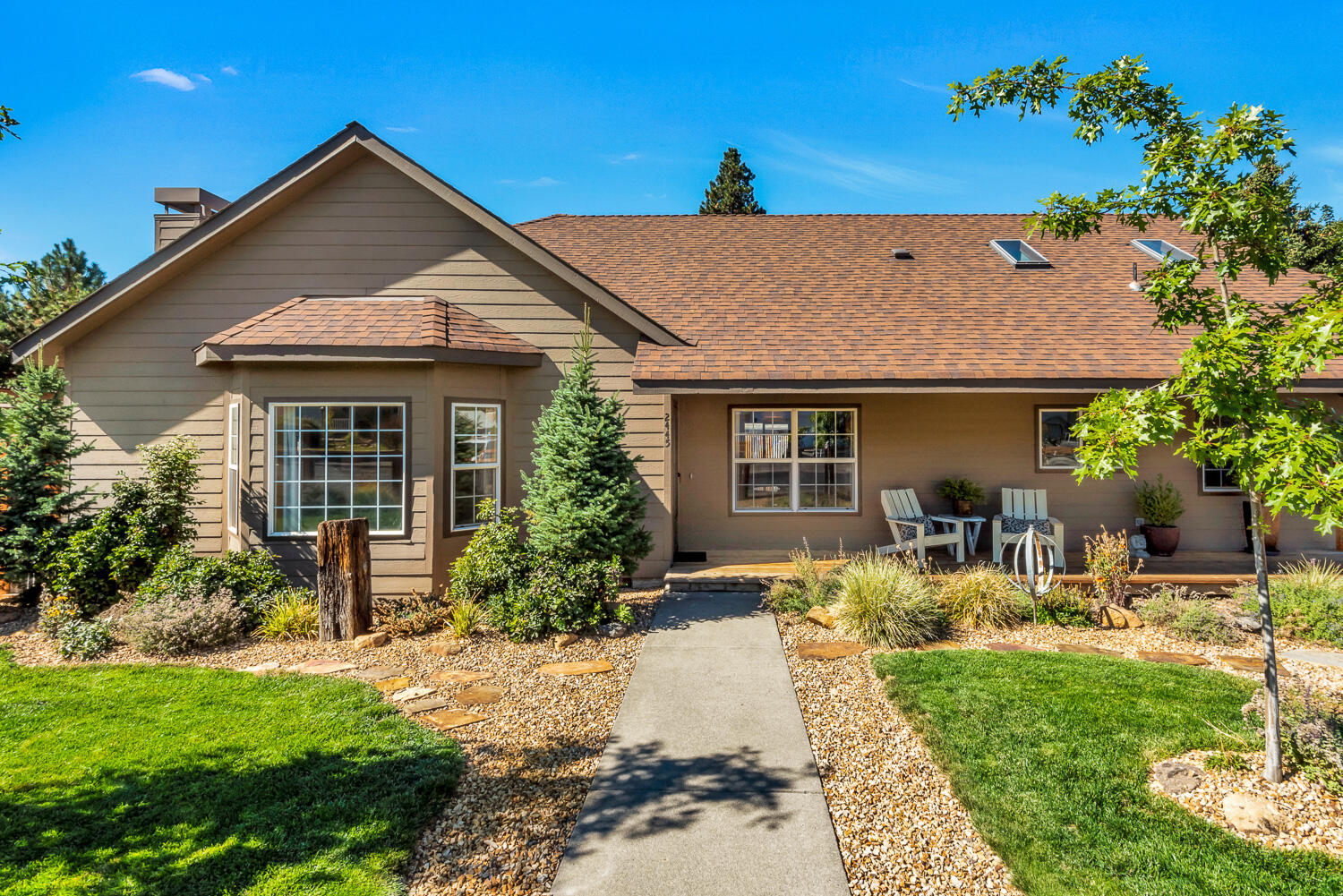 Deer Pointe Village - Residential