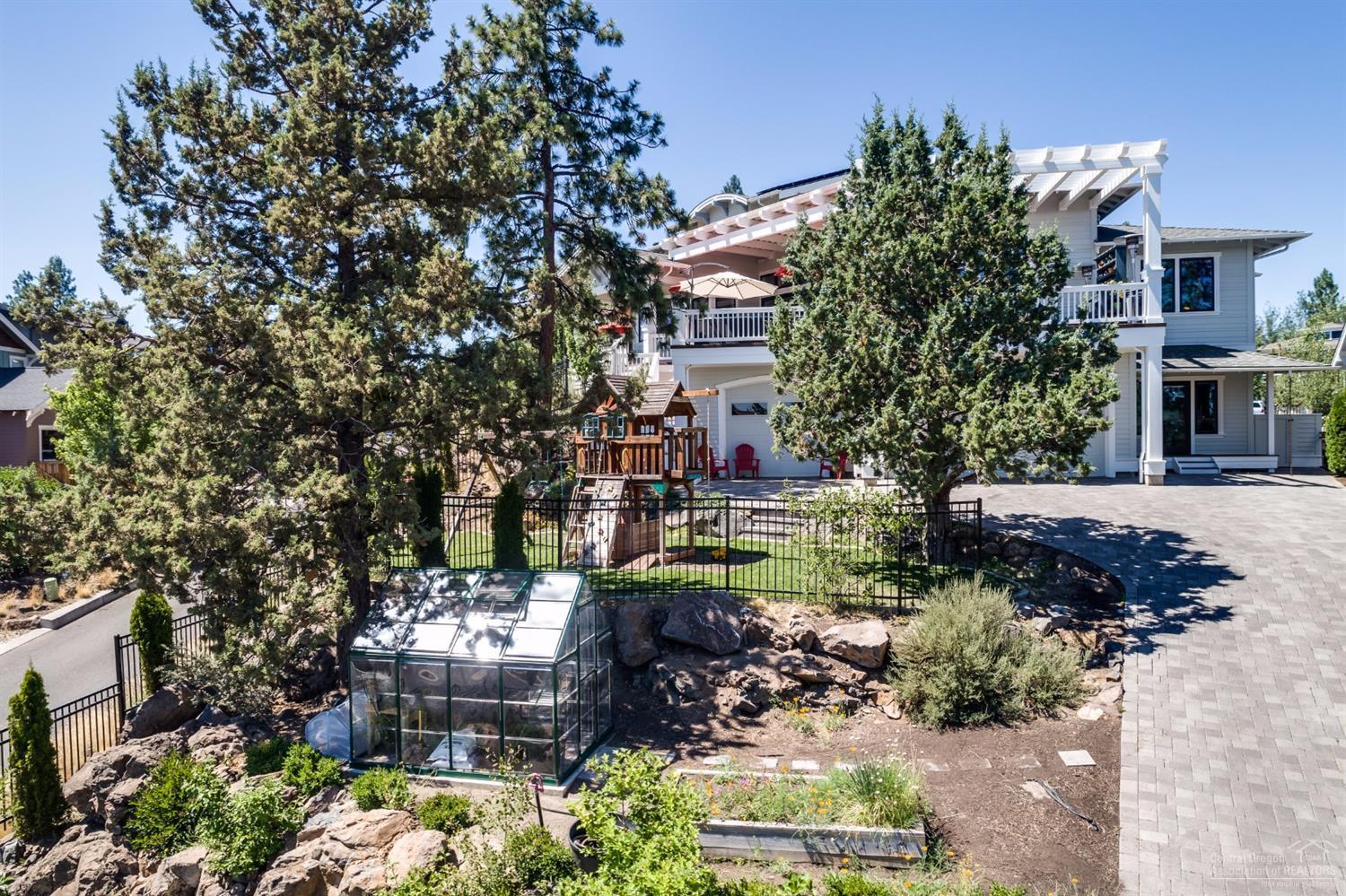 NorthWest Crossing - Residential