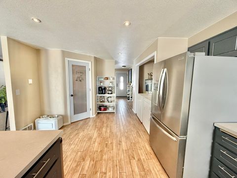 Tiny photo for 5704 Upland Drive, Klamath Falls, OR 97603 (MLS # 220215539)