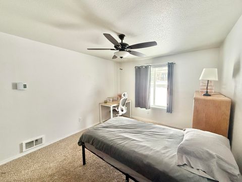 Tiny photo for 5704 Upland Drive, Klamath Falls, OR 97603 (MLS # 220215539)