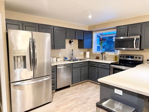 Tiny photo for 5704 Upland Drive, Klamath Falls, OR 97603 (MLS # 220215539)