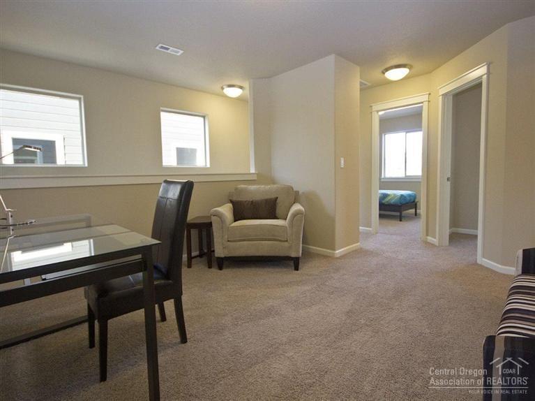 8th Street Cottages - Residential