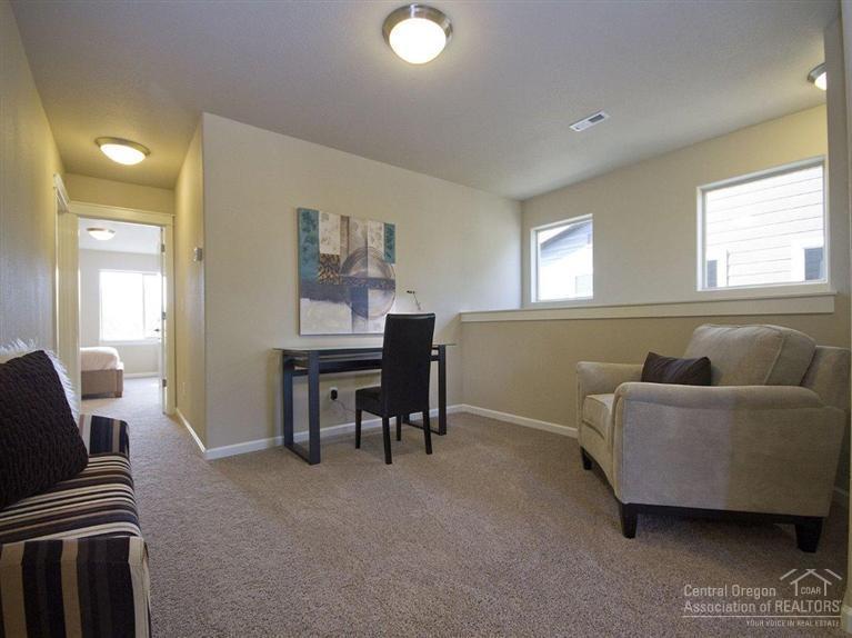 8th Street Cottages - Residential