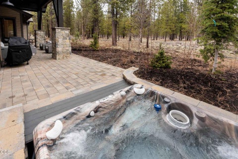 Tiny photo for 56887 Dancing Rock Loop #15B, Bend, OR 97707 (MLS # 220229170)