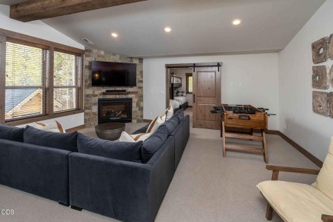 Tiny photo for 56887 Dancing Rock Loop #15B, Bend, OR 97707 (MLS # 220229170)