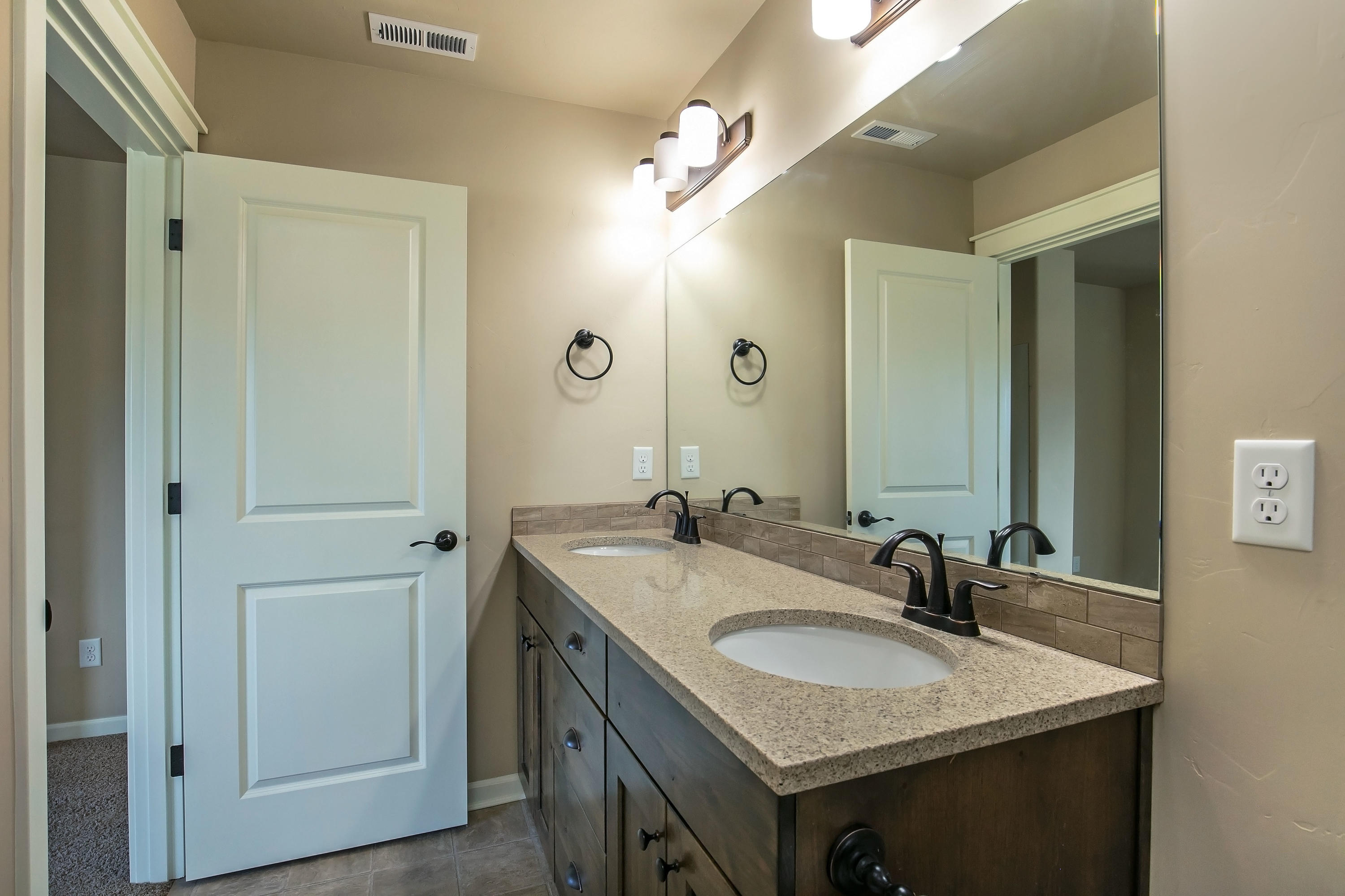 McCall Landing - Residential