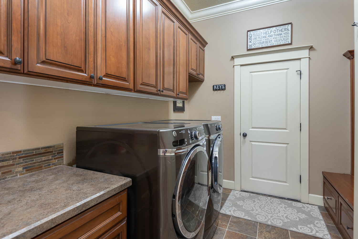 Broken Top - Residential