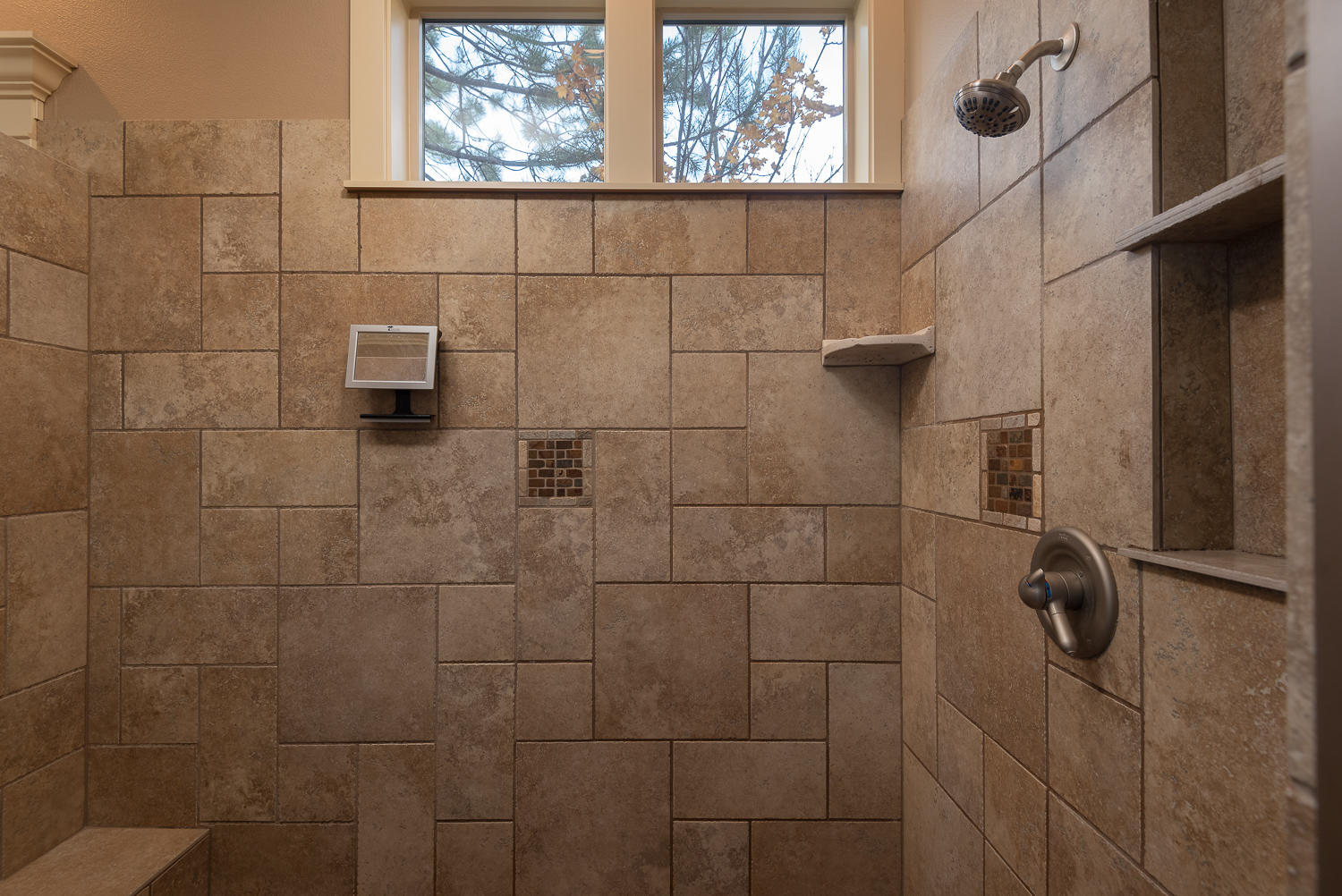 Broken Top - Residential