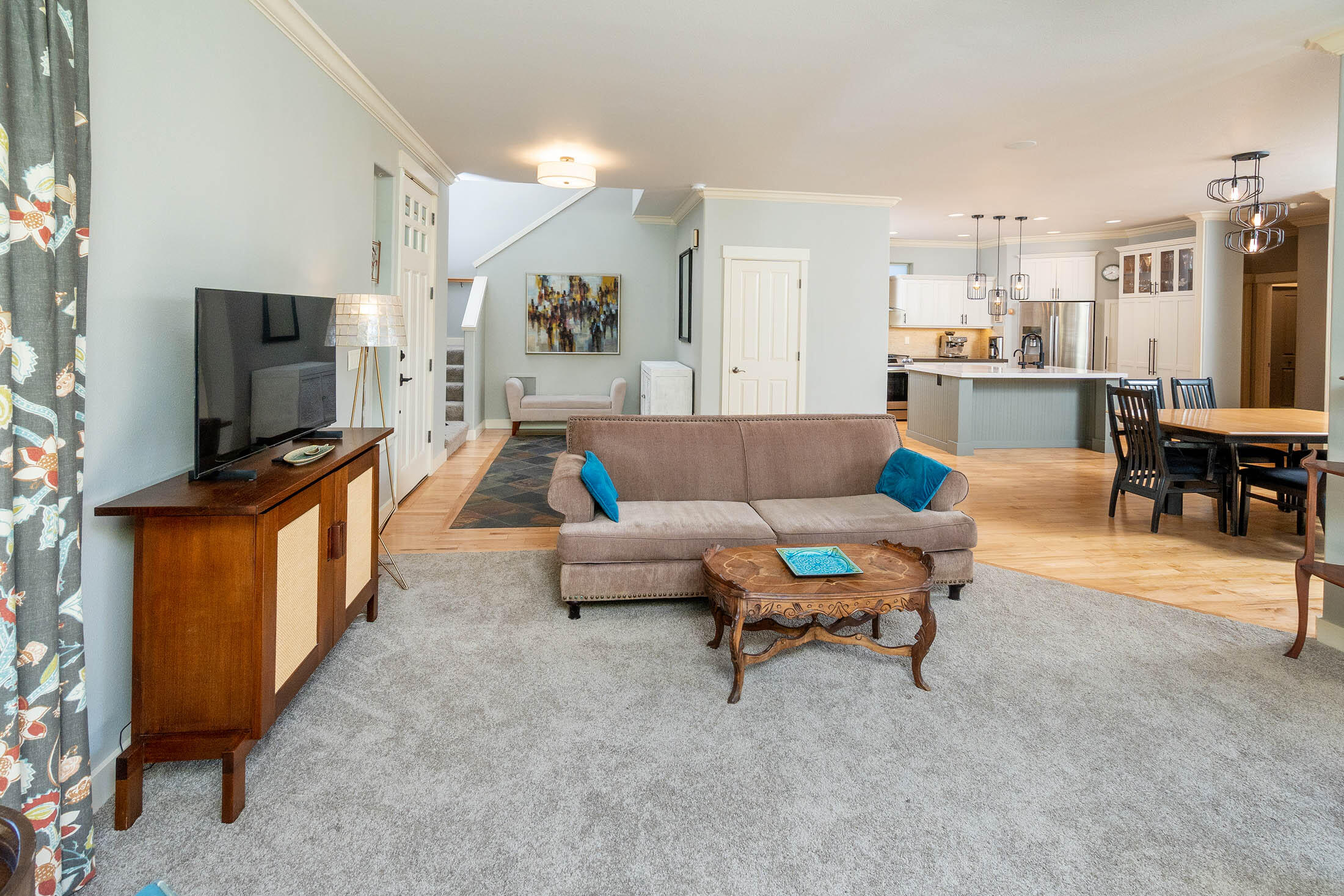 Skyliner Summit - Residential