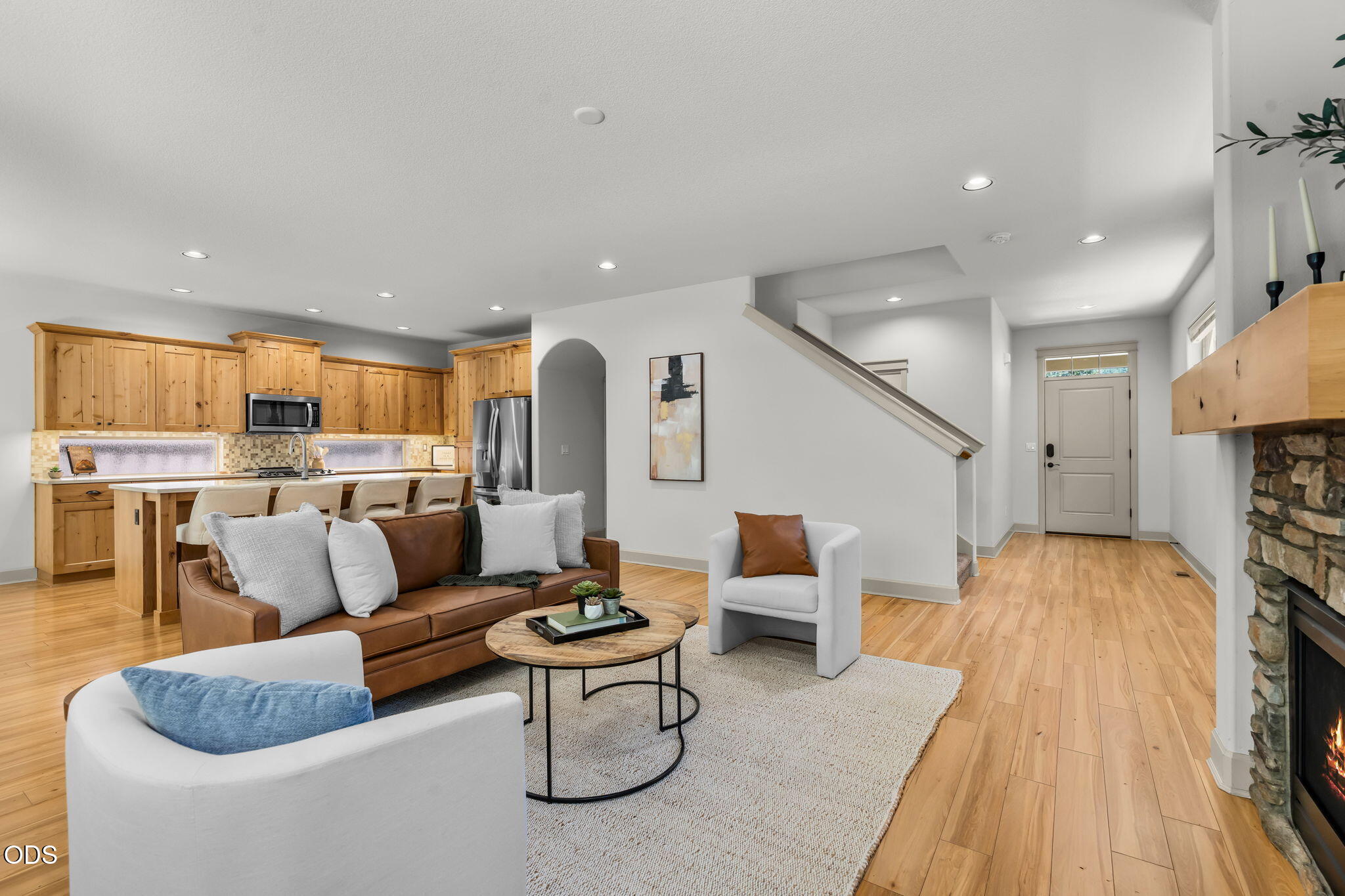 1713 NW Precision Lane
