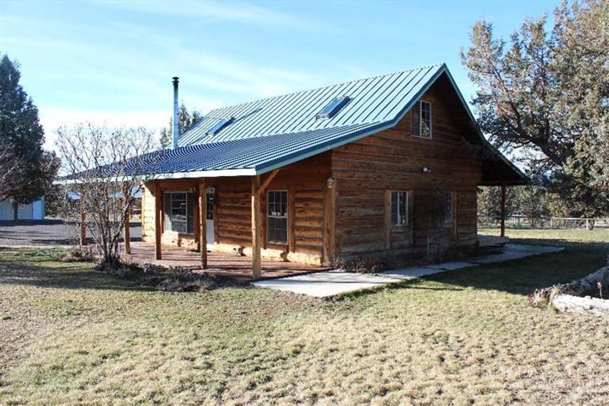 Load up the horses and bring them on over to this 5 acre parcel on the quite peaceful Hunnell Rd. 2 irrigated acres are plenty to keep the livestock going. Huge lawn around the home for the kids with a fenced yard. 3 bay shop is 48x48, plumbed for future build out. Hay shed to keep the hay dry with easy access over the fenced pasture with underground irrigation. Terrific cascade Mt. views from around the land including from the master suite in the home.