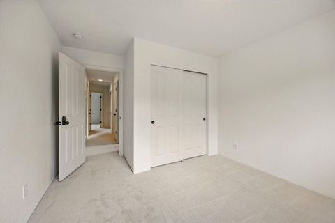 Tiny photo for 317 SW Bayou Place, Grants Pass, OR 97526 (MLS # 220213249)