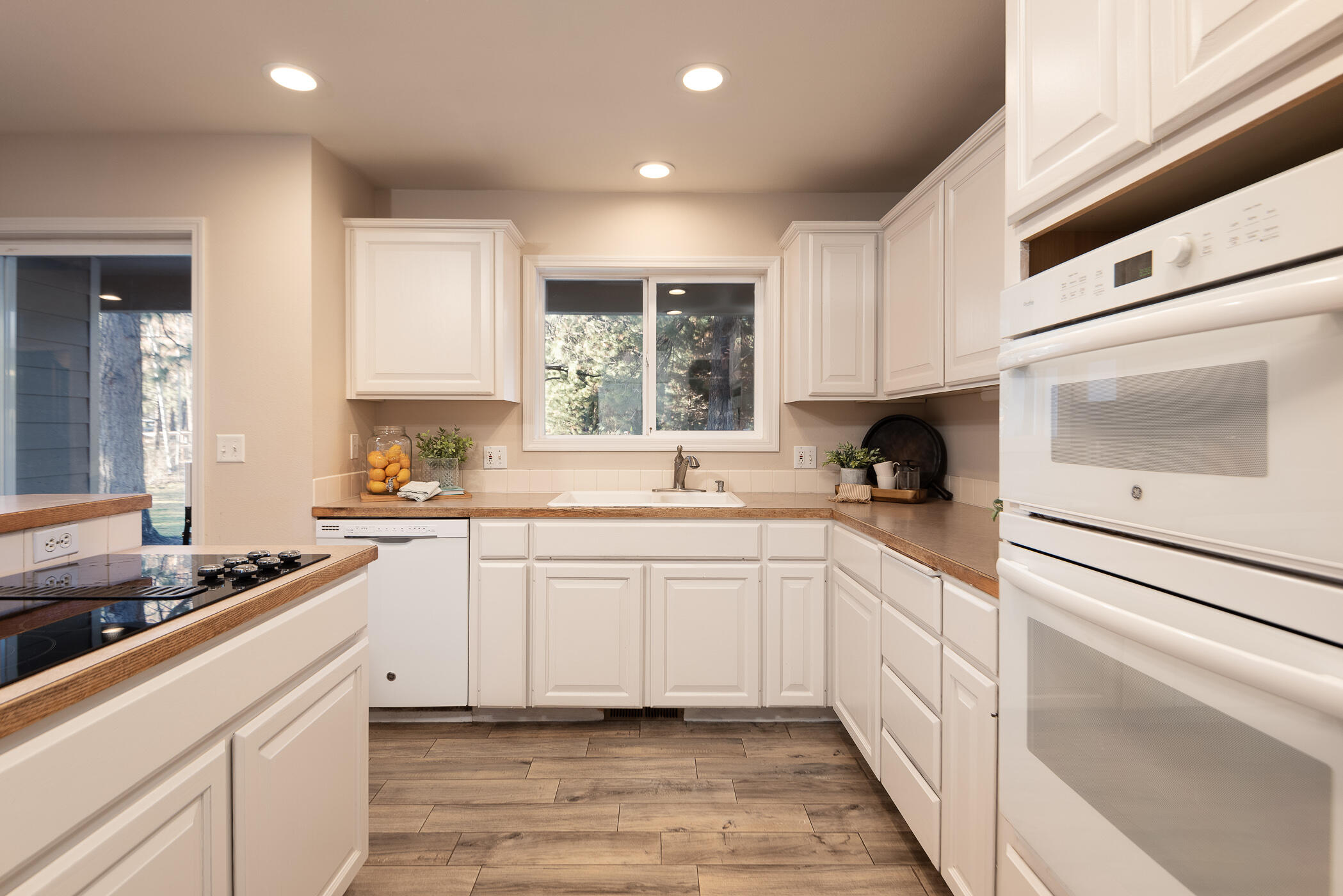 River Bend Estate - Residential