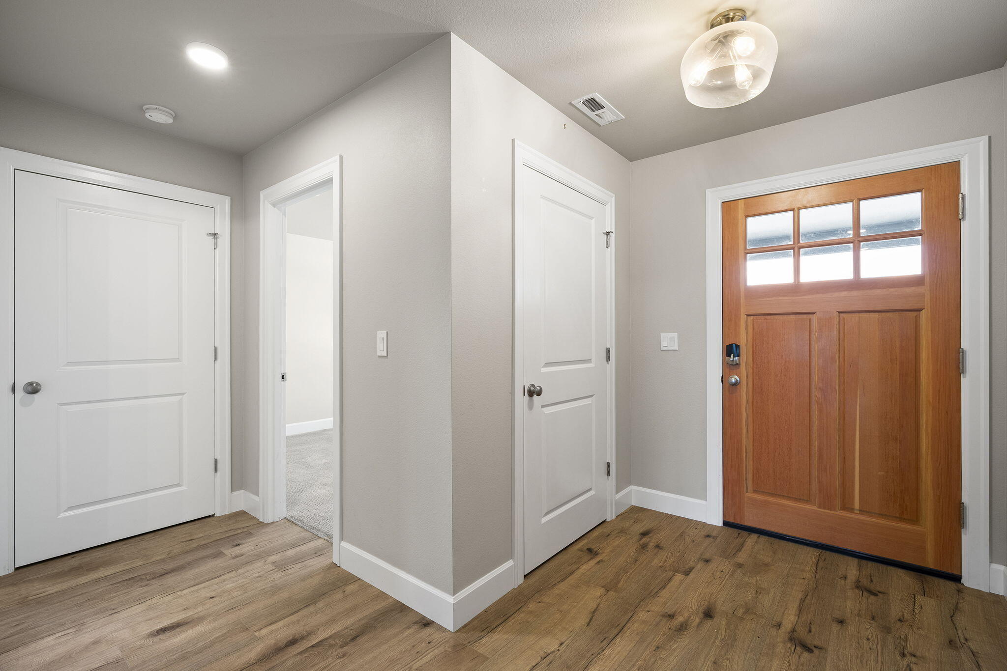 1674 SW Black Butte Court