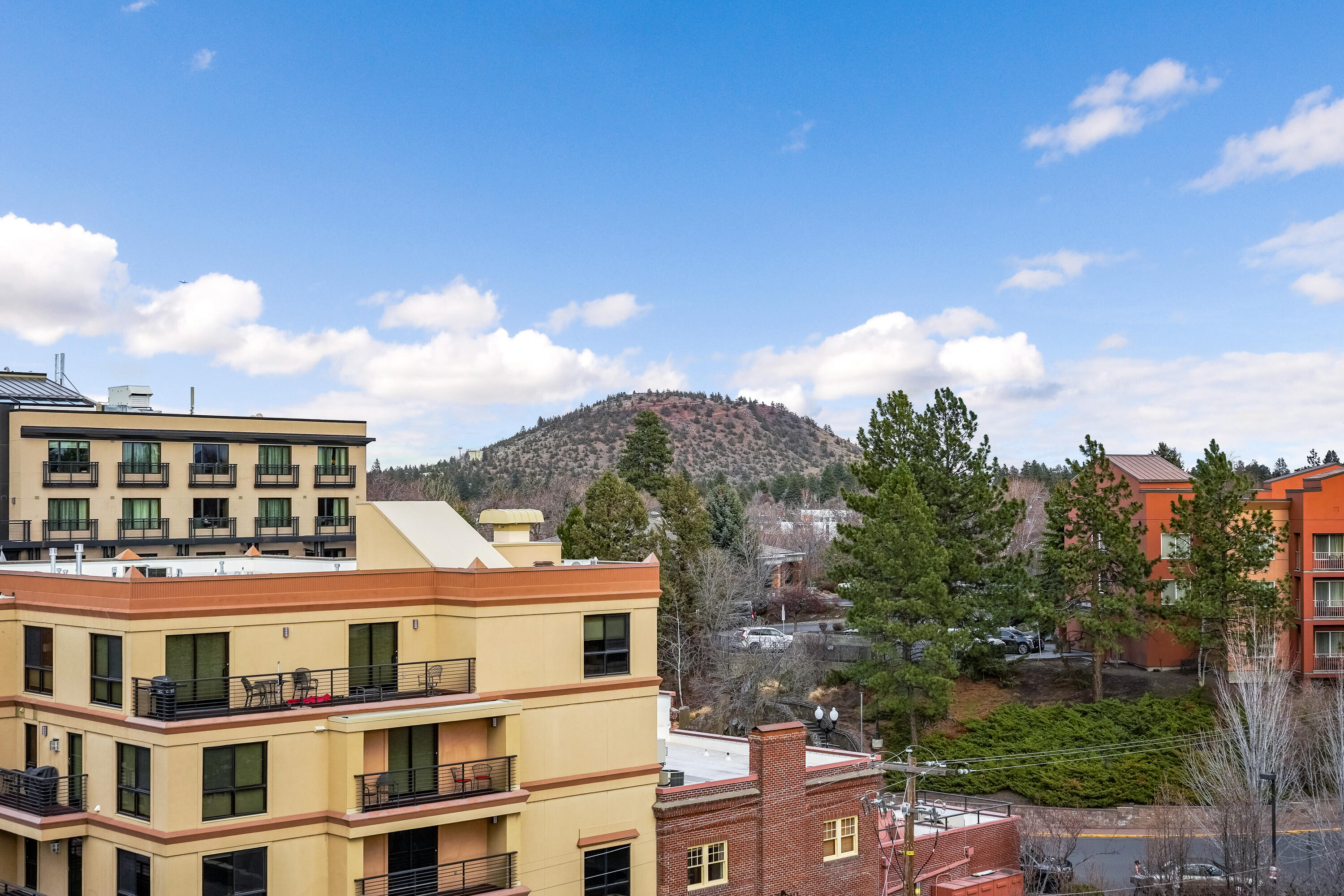 Franklin Crossing - Residential