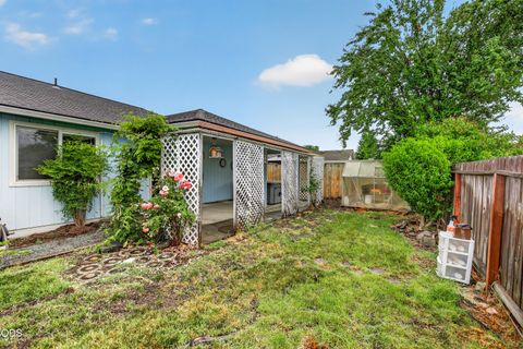 Tiny photo for 1764 Sandpiper Drive, Medford, OR 97501 (MLS # 220224305)