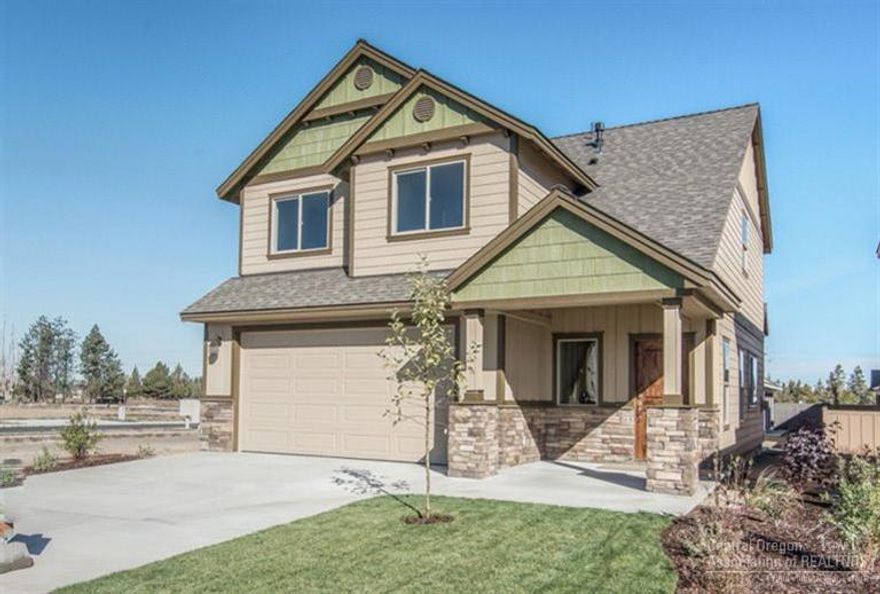 The popular Franklin floor plan is now being built in Franklin Brothers newest community Mirada! You will love the open great room and island kitchen w/raised breakfast bar. Granite countertops, stainless appliances, durable laminate floors and lots of windows for natural light are a few of the features you will enjoy in this home. The home also boasts a large master bedroom w/double doors and a huge walk-in closet. The backyard has plenty of room to play and begin building your traditions!