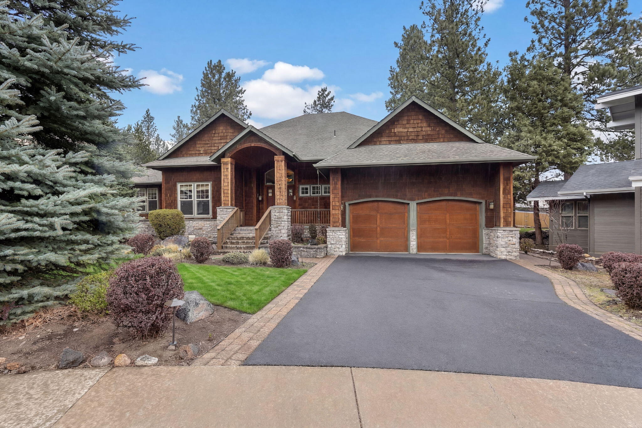 2672 NW Brickyard Street