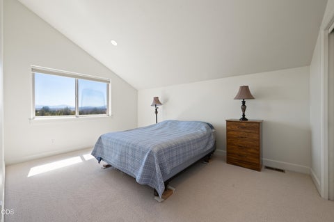 Tiny photo for 11248 SW Peninsula Drive, Terrebonne, OR 97760 (MLS # 220223318)