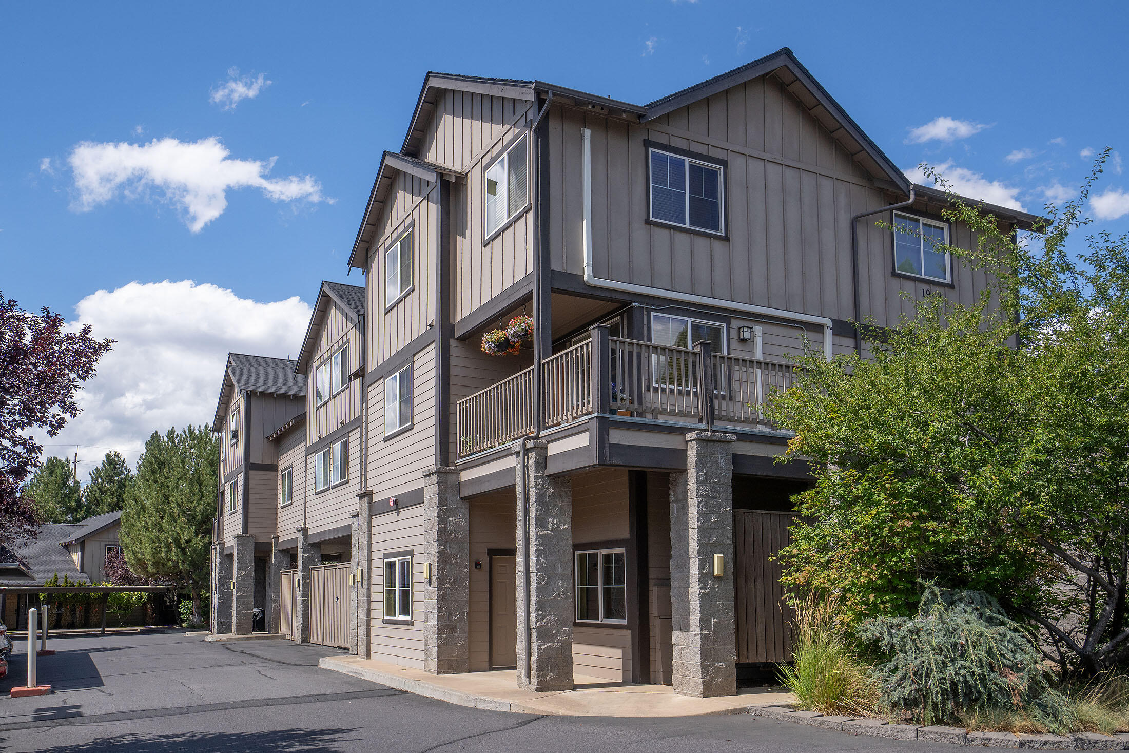 Elk Ridge Condo - Residential