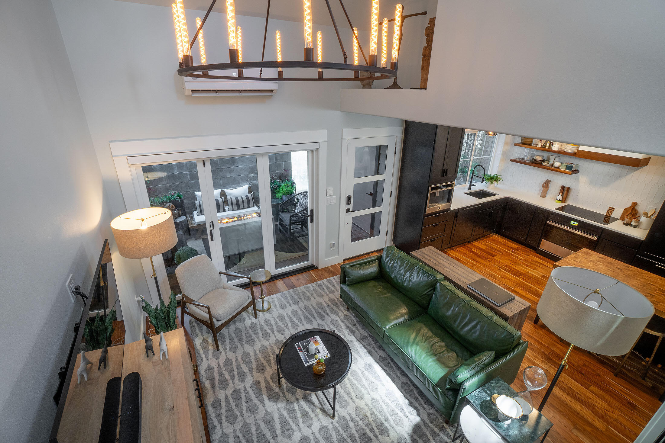 1949 NW Monterey Pines Drive UNIT 4