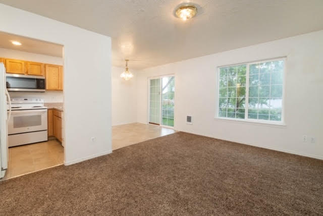 Pinkston Estates - Residential