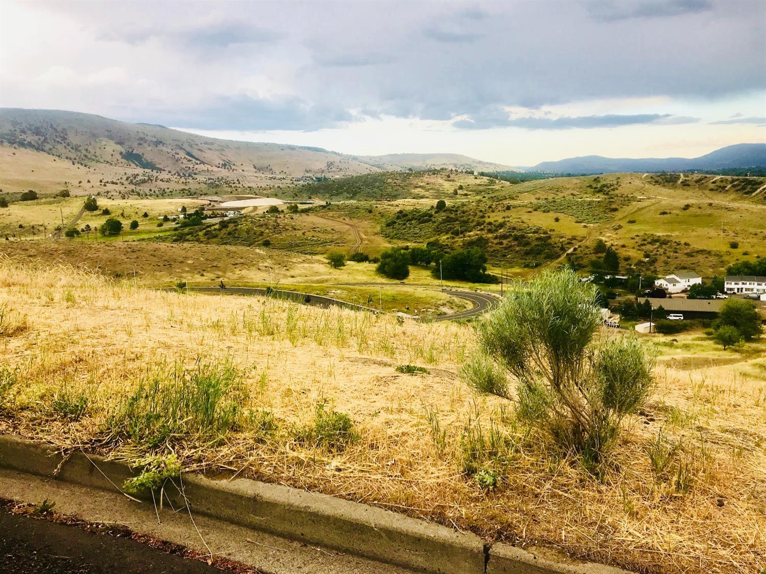 Klamath Falls -Hot Springs Addition - Land