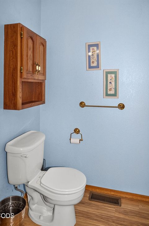 Tiny photo for 6319 Harlan Drive, Klamath Falls, OR 97603 (MLS # 220223913)
