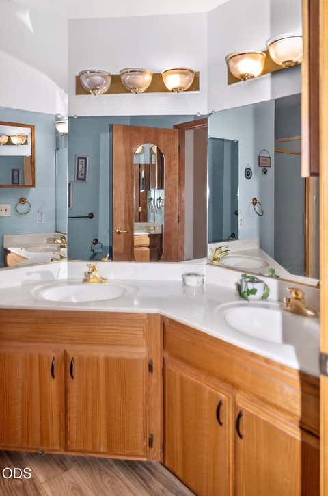 Tiny photo for 6319 Harlan Drive, Klamath Falls, OR 97603 (MLS # 220223913)