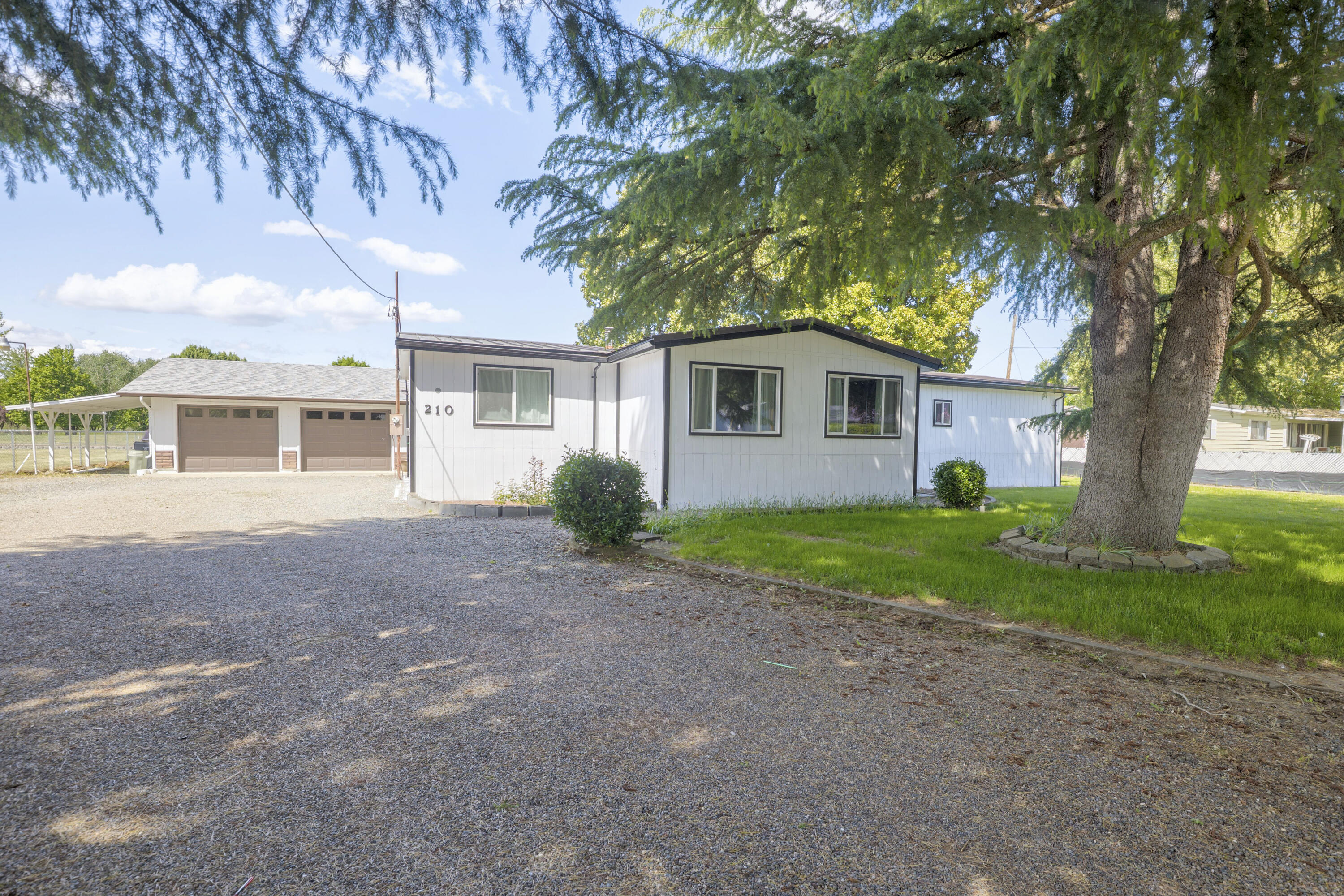 210 Sycamore Drive