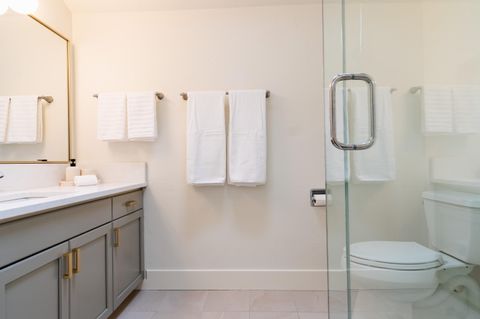 Tiny photo for 17898 Acer Lane #9, Sunriver, OR 97707 (MLS # 220212033)