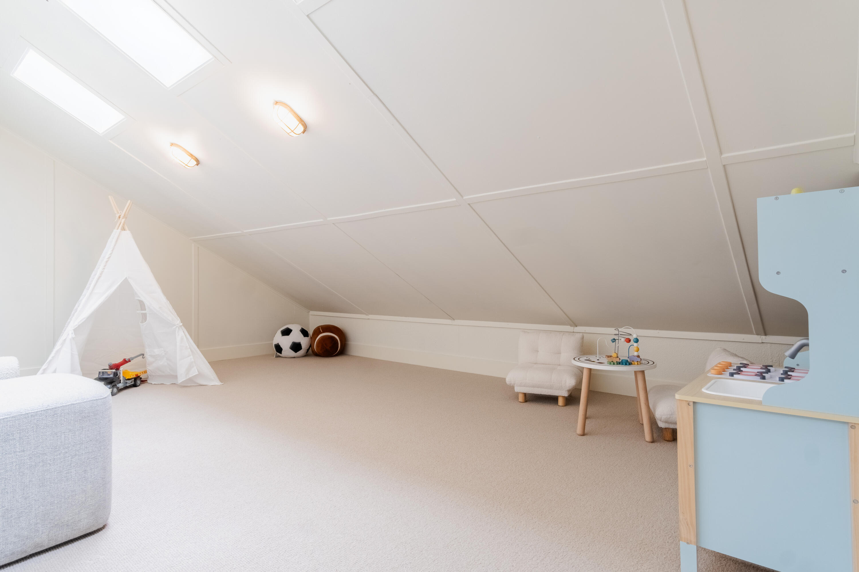 Fairway Crest Village - Residential