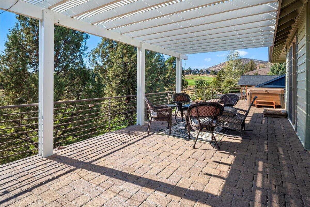 Eagle Crest - Residential