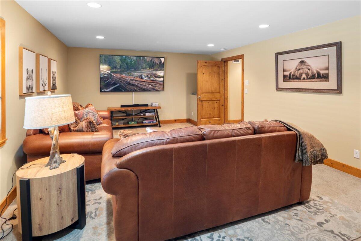 Eagle Crest - Residential