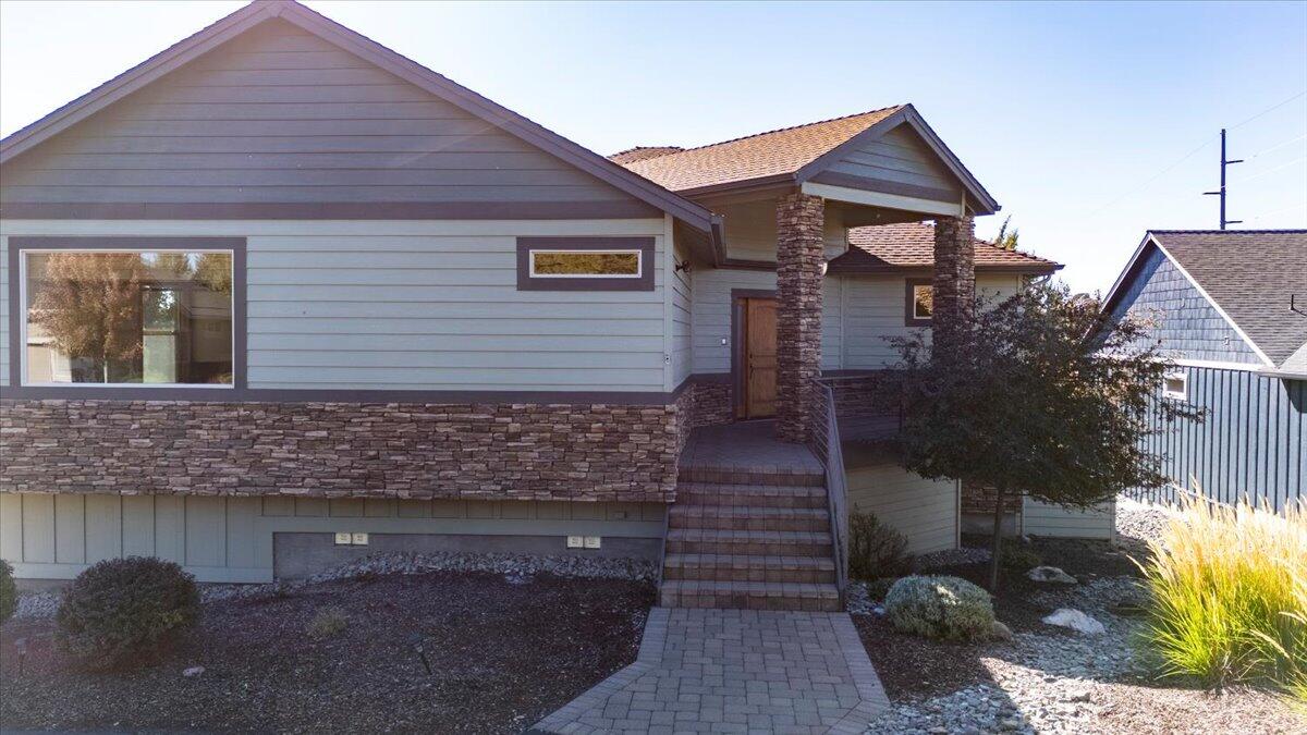 Eagle Crest - Residential