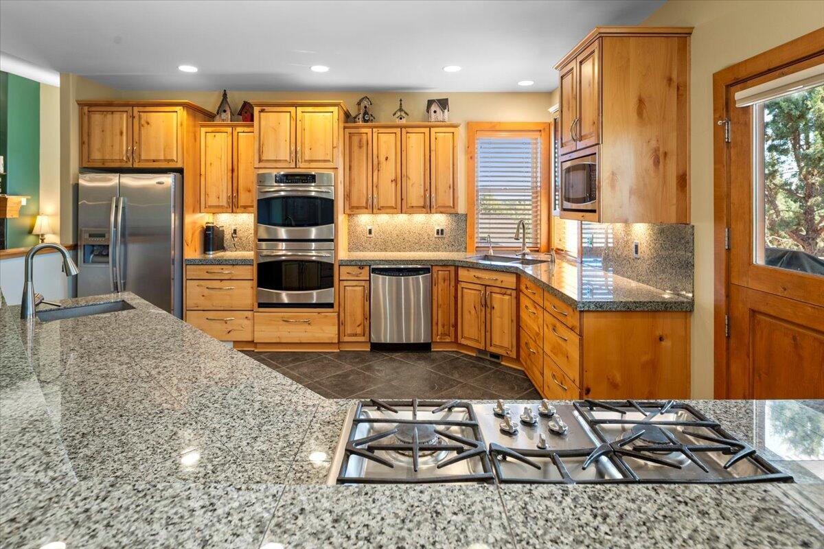 Eagle Crest - Residential