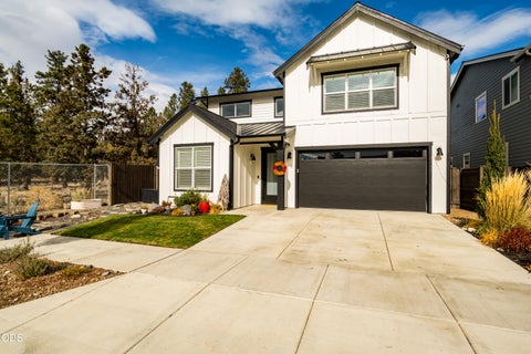 Photo of 20166 Roper Lane, Bend, OR 97703 (MLS # 220230572)