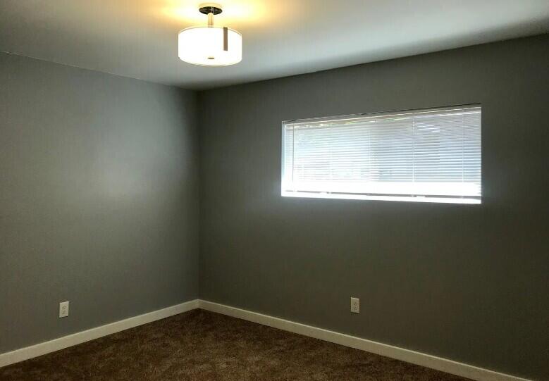 Klamath Falls -Darrow Addition - Residential Income