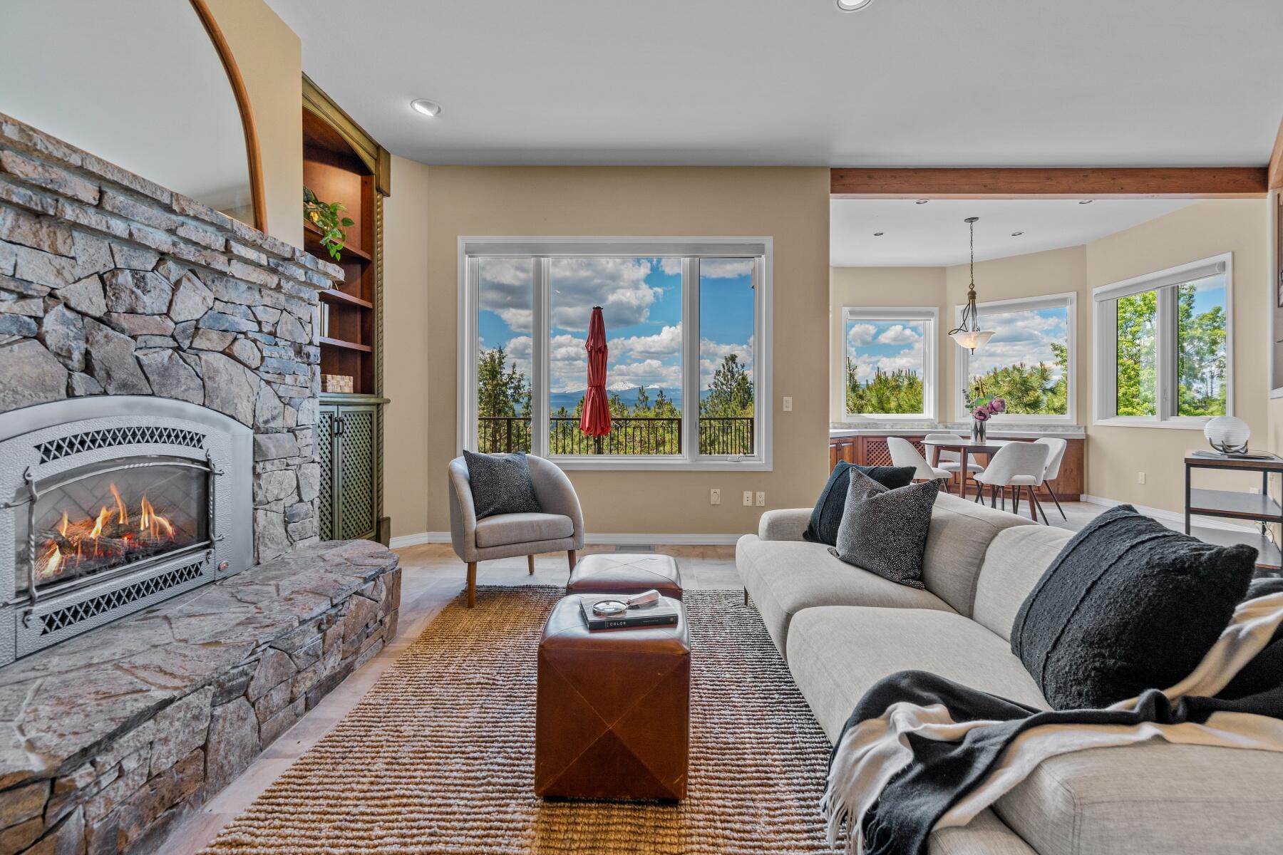 Awbrey Butte - Residential