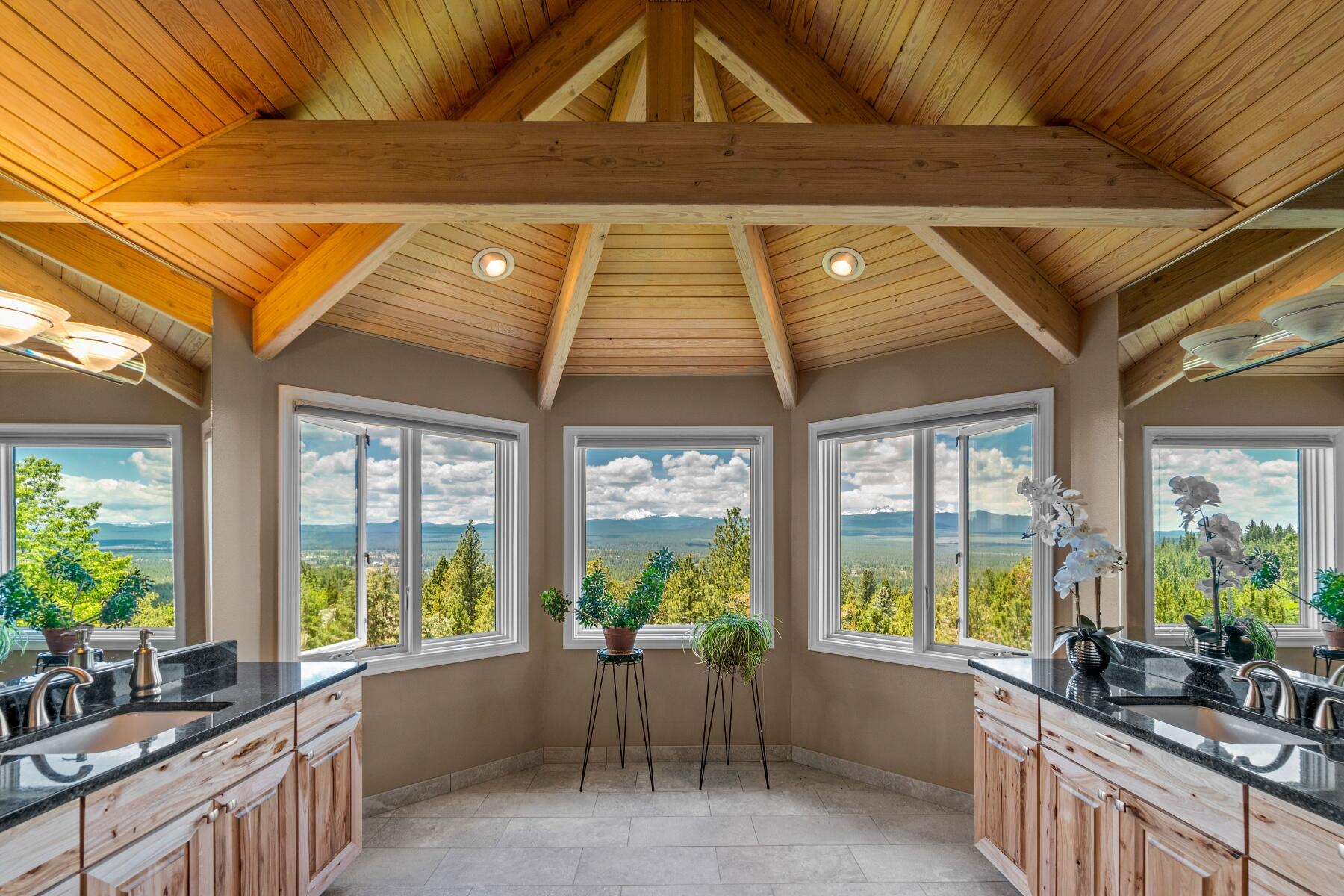 Awbrey Butte - Residential