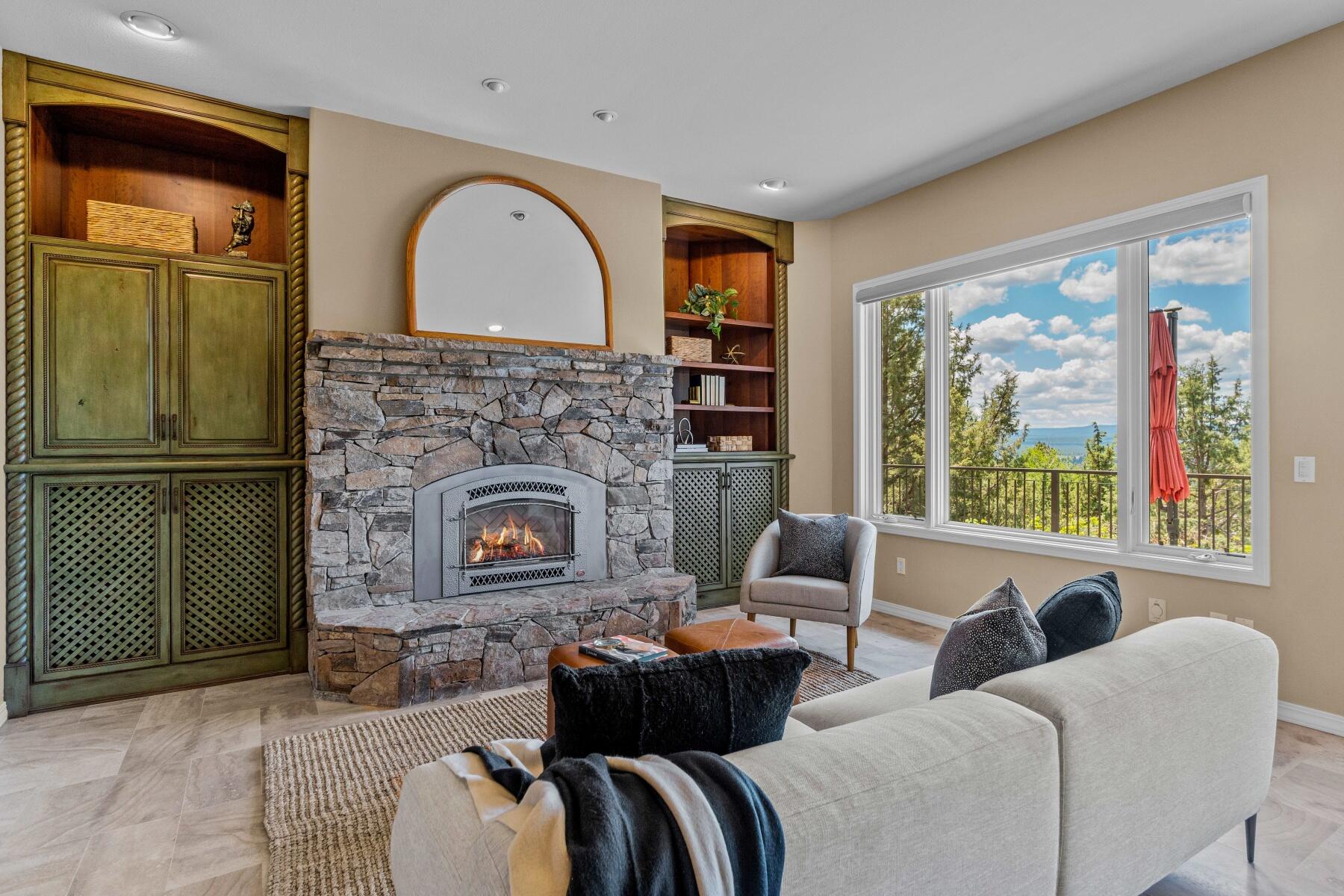 Awbrey Butte - Residential