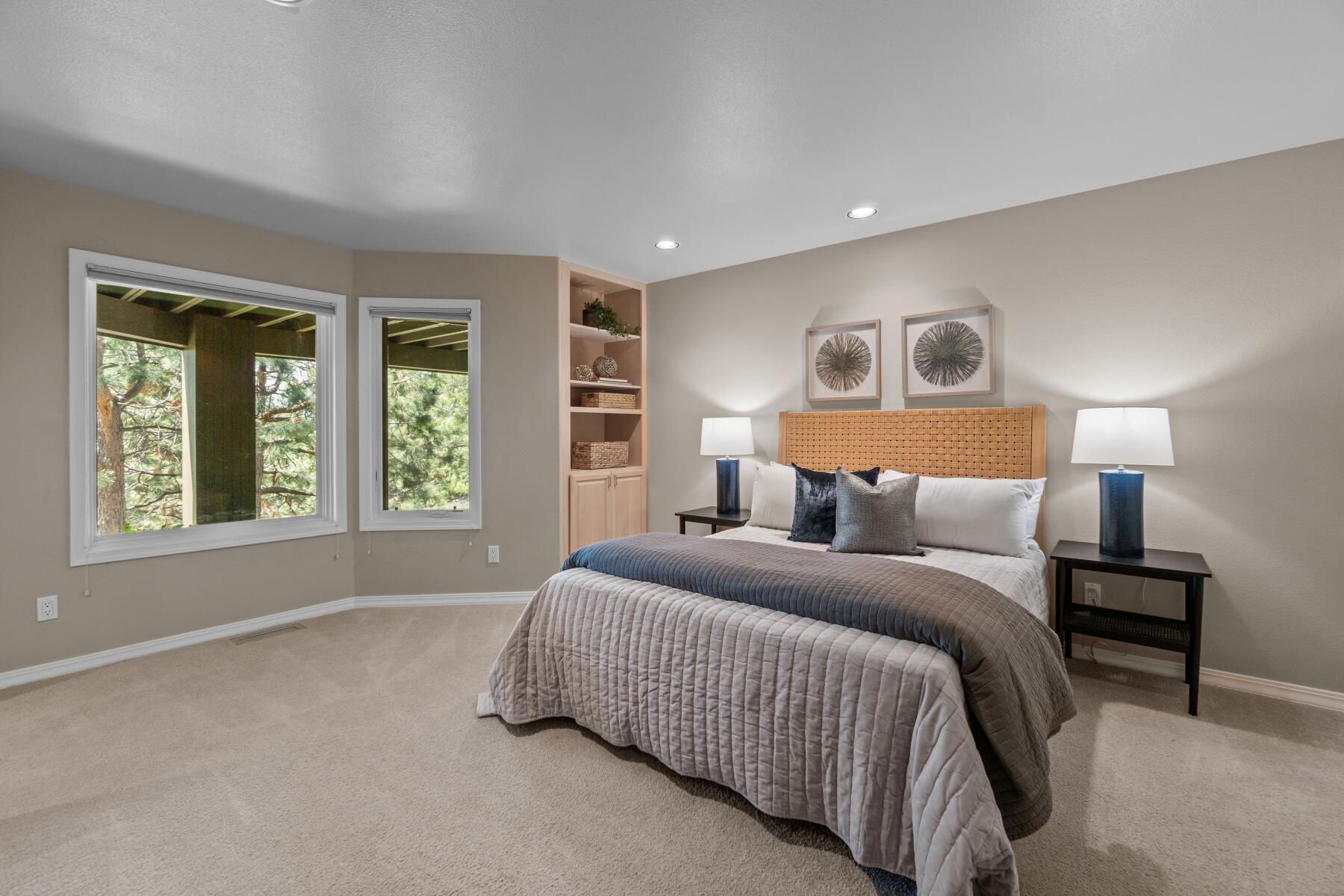 Awbrey Butte - Residential