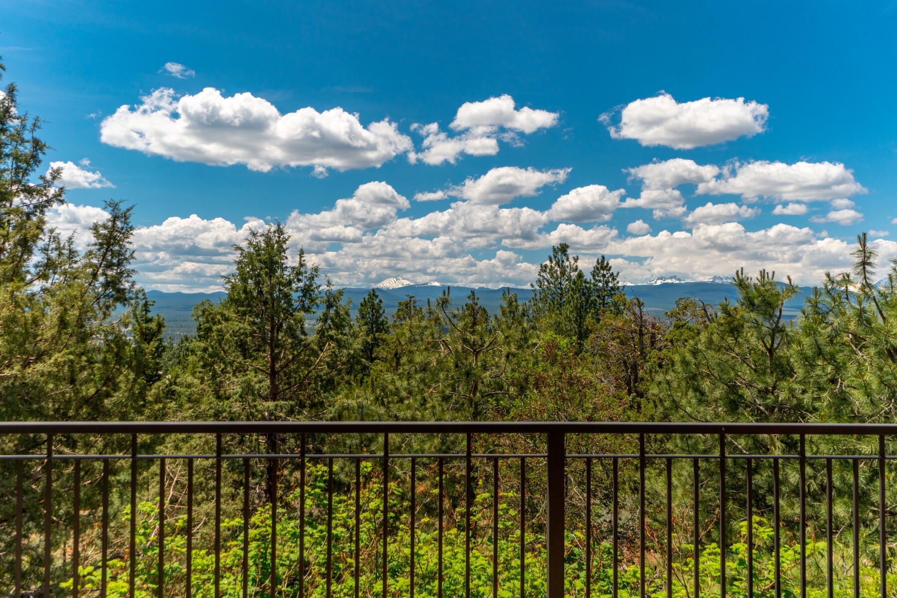 Awbrey Butte - Residential