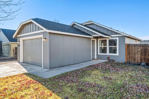 2527 NE 5th Street Redmond OR 97756