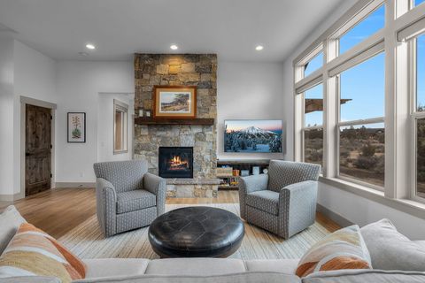 Tiny photo for 17800 SW Chaparral Drive, Powell Butte, OR 97753 (MLS # 220214437)