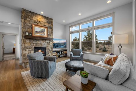 Tiny photo for 17800 SW Chaparral Drive, Powell Butte, OR 97753 (MLS # 220214437)