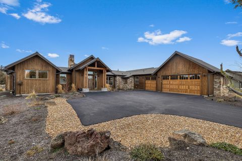 Tiny photo for 17800 SW Chaparral Drive, Powell Butte, OR 97753 (MLS # 220214437)