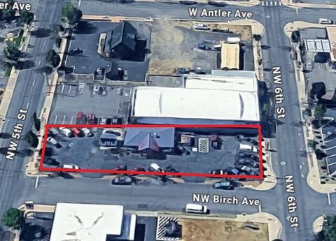 560 NW Birch Avenue Redmond OR 97756