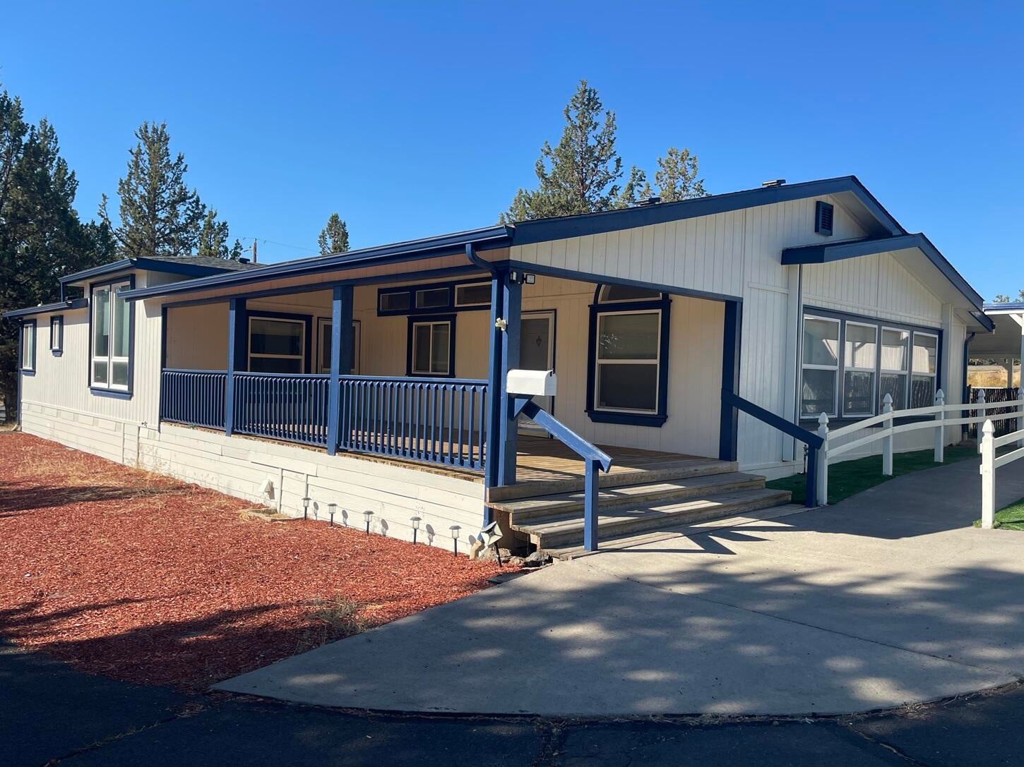 13871 SW Sheltered Place